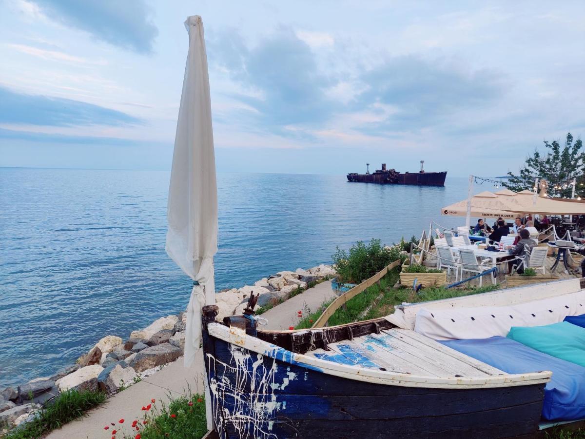 Sea&Sky Villa Costinesti Bagian luar foto