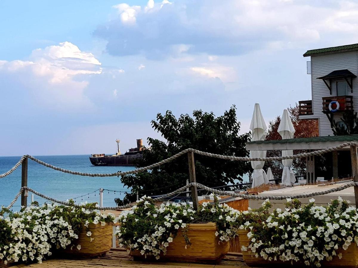 Sea&Sky Villa Costinesti Bagian luar foto
