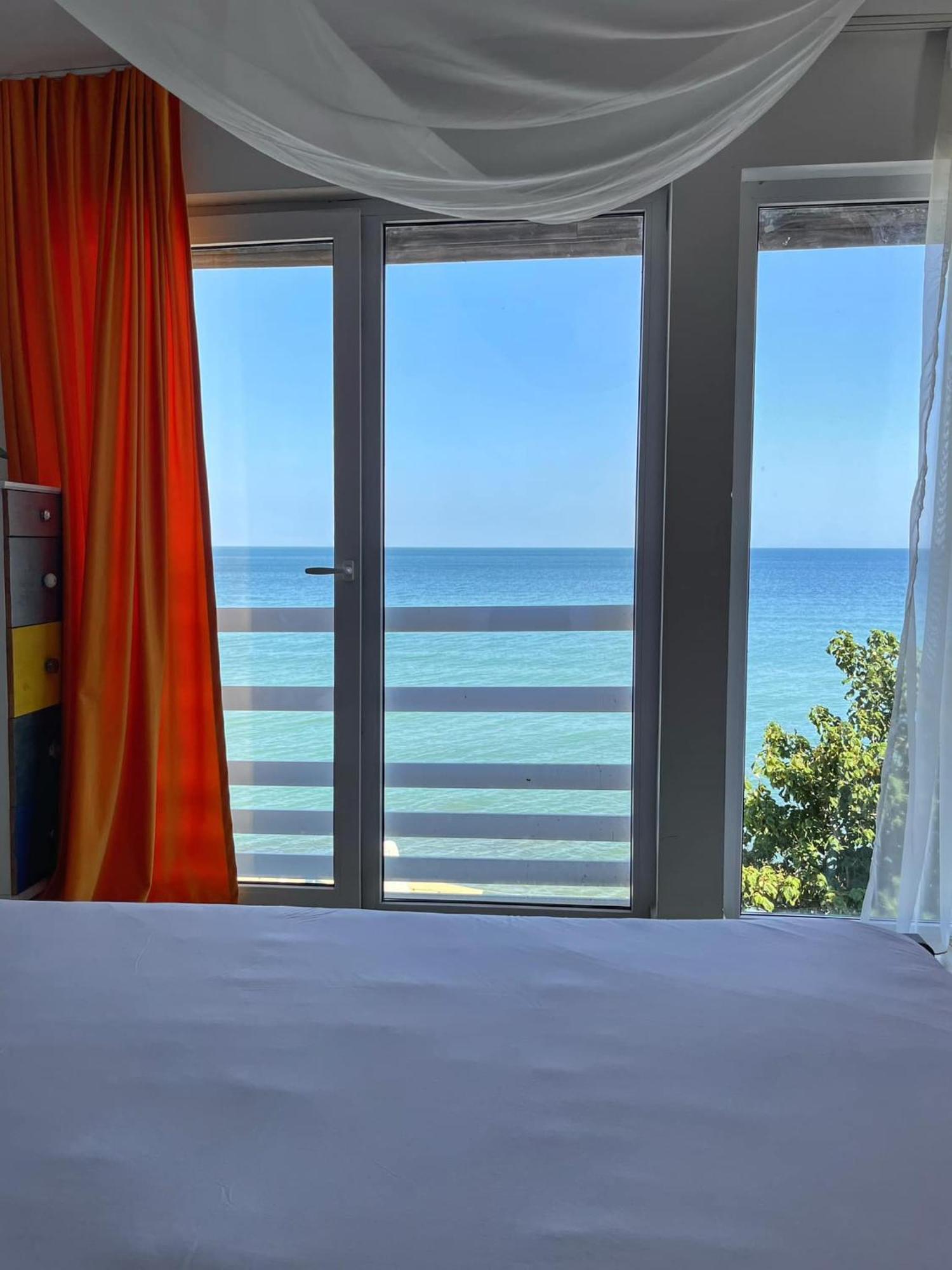 Sea&Sky Villa Costinesti Bagian luar foto