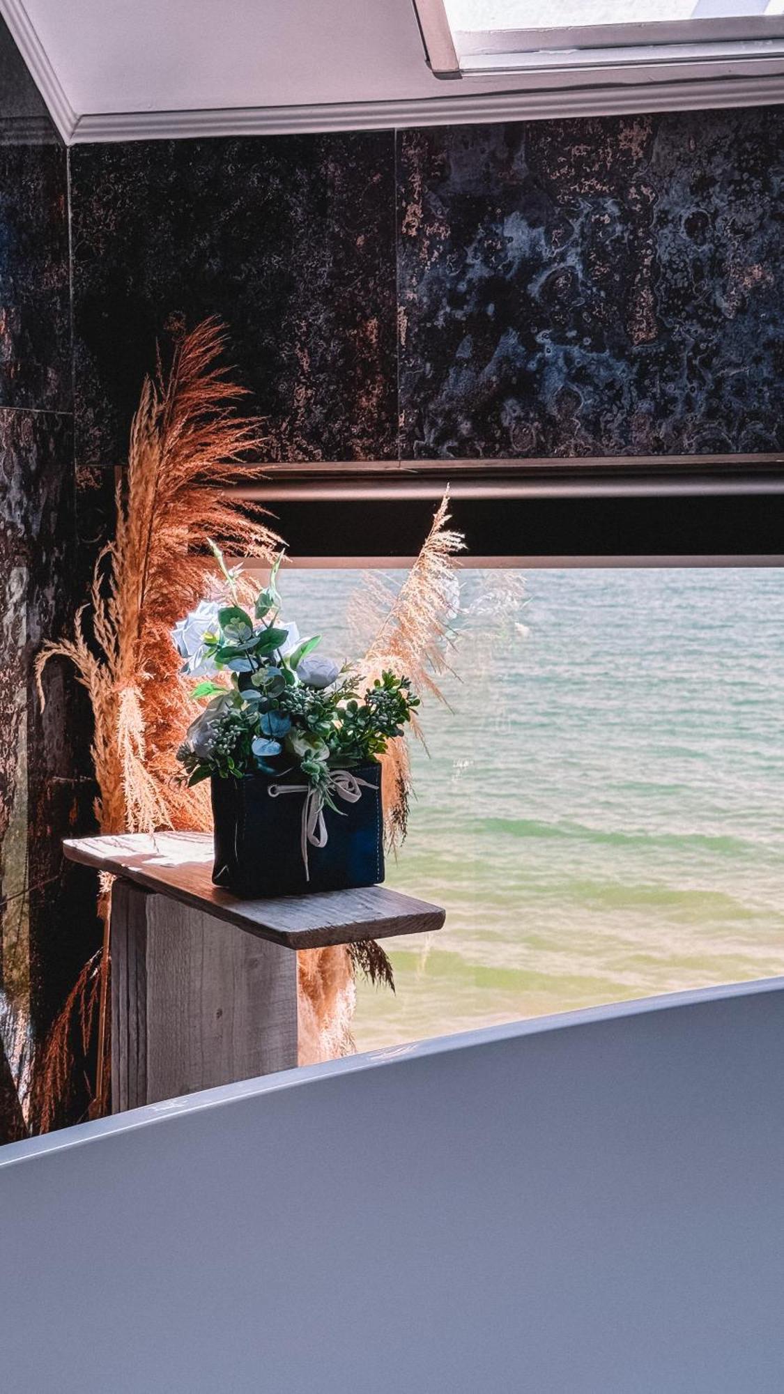Sea&Sky Villa Costinesti Bagian luar foto